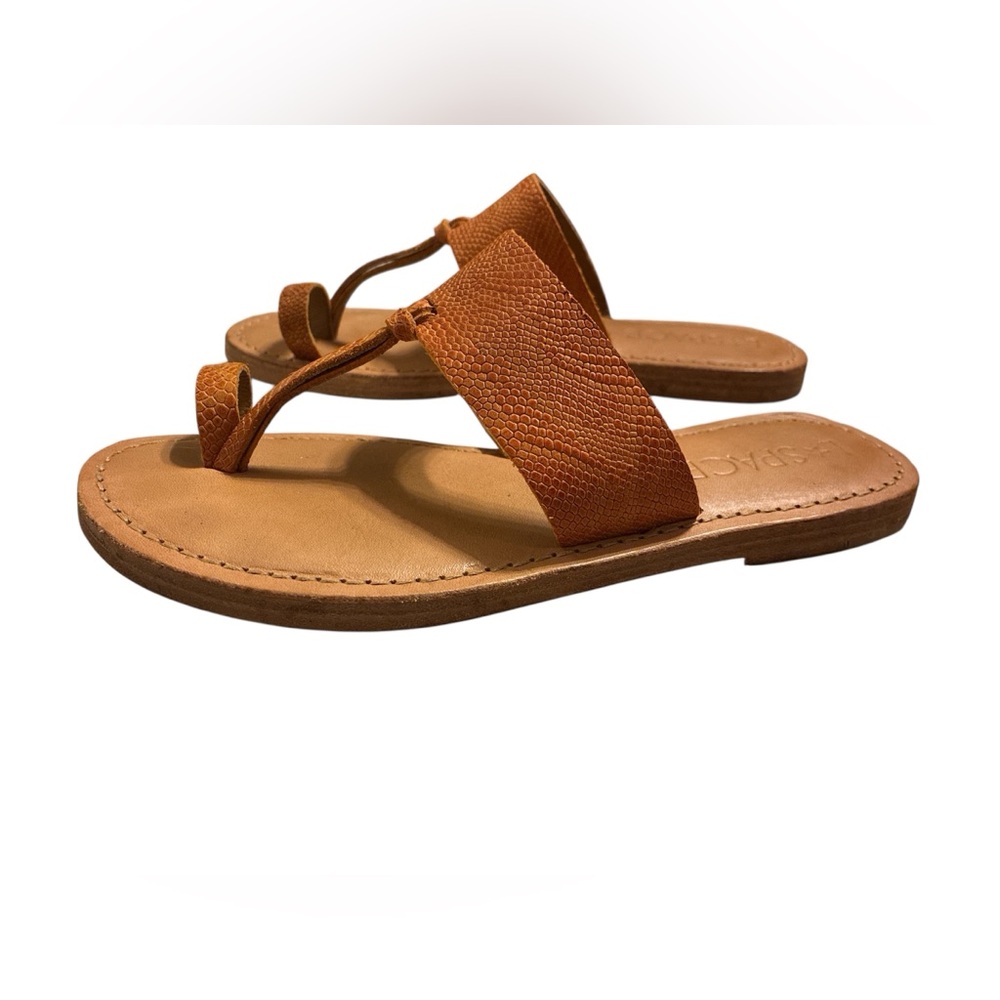 L*Space Miramar Handmade Tan Leather Snake Embossed Toe Post & Loop Sandals - Picture 4 of 13